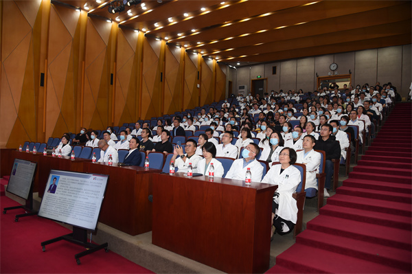 JCC_0756.jpg JCC_0756.jpg